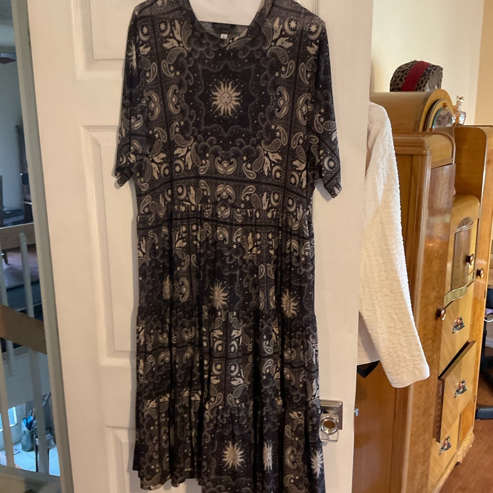 Elegant Black and Cream Jade/Johnny Was Patterned Dress
